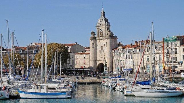 Vue Sur Cour Bed & Breakfast La Rochelle  Exterior photo